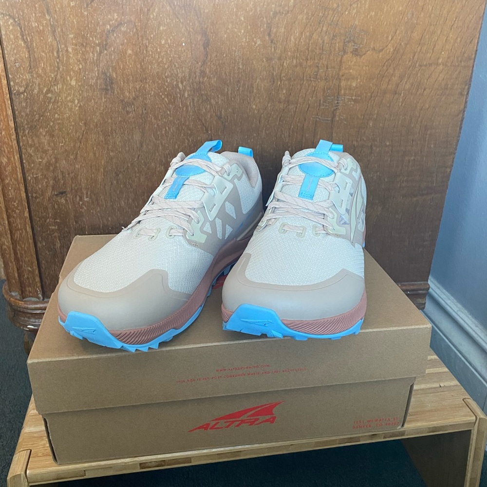 Brand new Altra Lone Peak 7